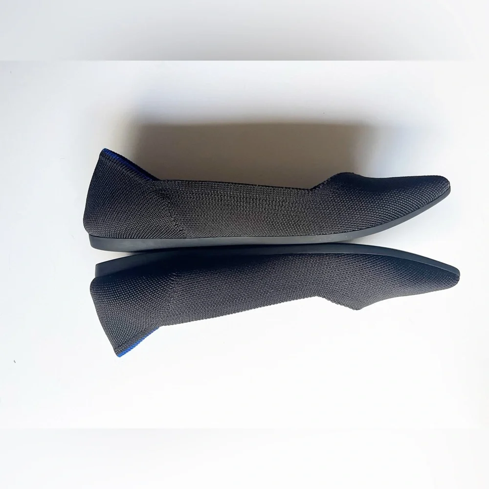 Rothy's Black Point Flats Women’s Size 7.5 - Picture 2 of 8